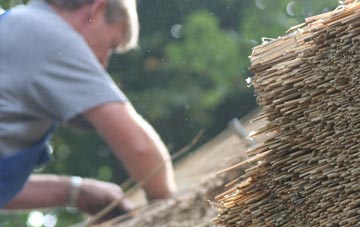 professional Kincaple thatchers